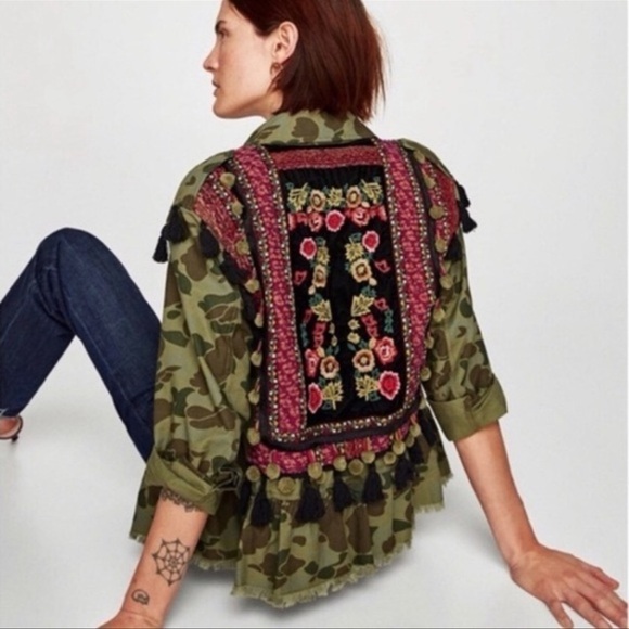 Zara WOMAN Camo Parka Jacket Peplum Pom Pom Embroidery size S - Picture 1 of 14